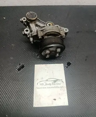 Mercedes-Benz A W169 Water pump A6402010001