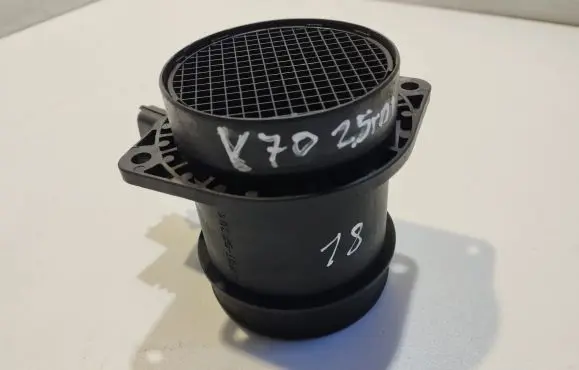 Volvo V70 Mass air flow meter 8670112 0280218108