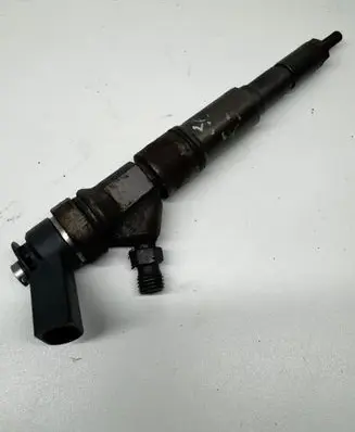 BMW 5 E60 E61 Fuel injector 0445110209 7794435