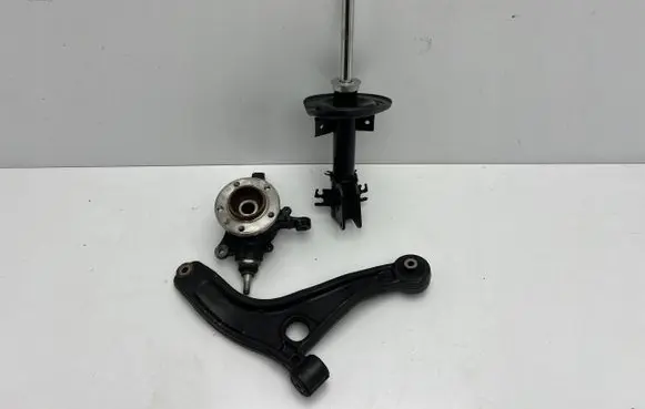 Renault Master III Front wheel hub spindle knuckle