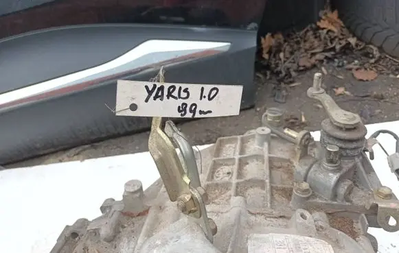 Toyota Yaris Manual 5 speed gearbox