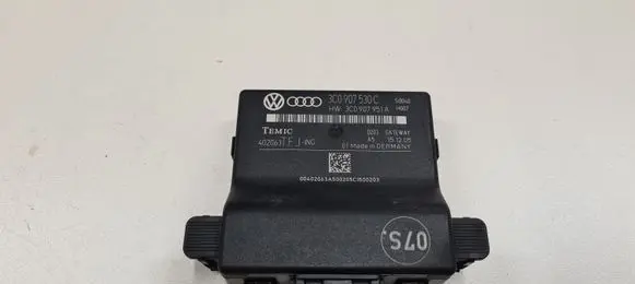 Volkswagen PASSAT B6 Gateway control module 3C0907530C 3C0907951A S0040H007