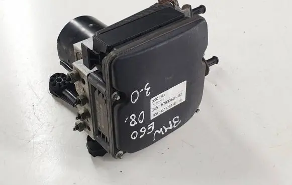 BMW 5 E60 E61 ABS Pump 6783362 6783360