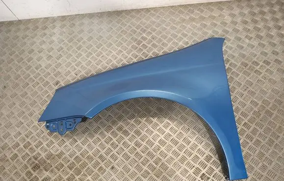 Volkswagen Jetta V Fender 