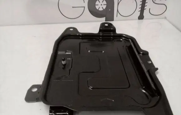 Battery tray