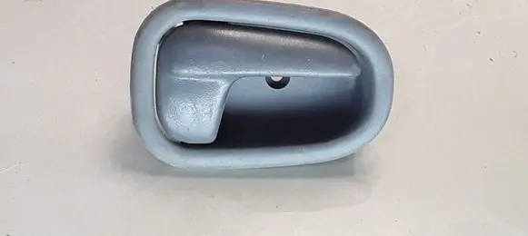 KIA Sportage Front door interior handle