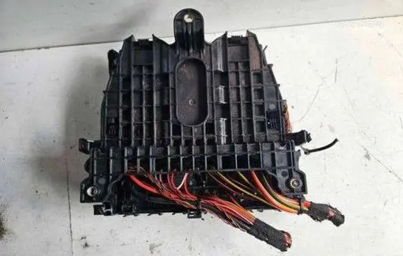 Mercedes-Benz B W245 Comfort/convenience module A1695454332 5DK00872816