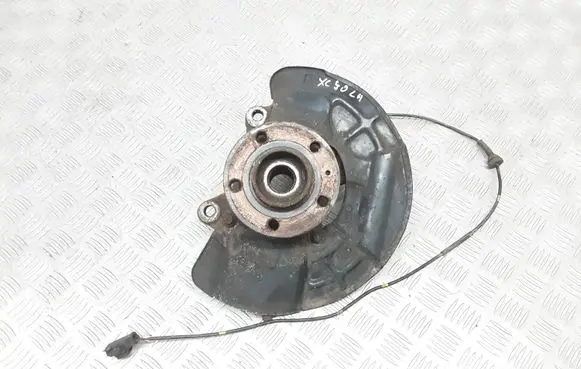 Volvo XC90 Front wheel hub 31200297