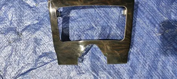 Mercedes-Benz CLS C218 X218 Gear shifter surround trim plastic A2125451104