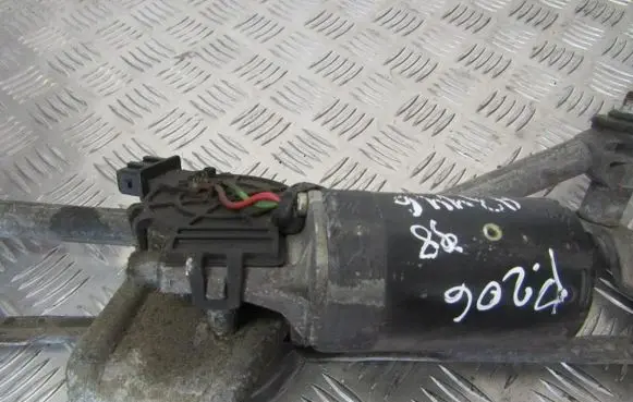 Peugeot 206 Wiper motor 0390241360 964866