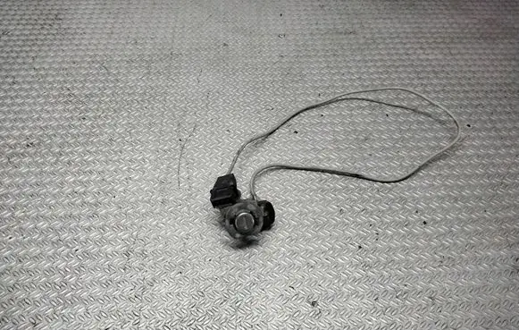 Audi A8 S8 D2 4D Front door lock (next to the handle) 