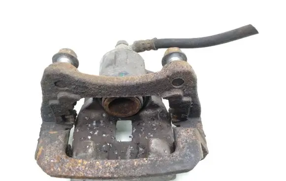 Lexus RX 450H Rear brake caliper