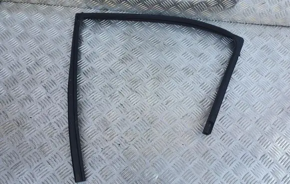 Nissan Micra K14 Rubber seal rear door PU6683