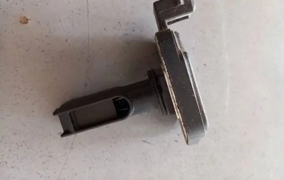 Audi A6 S6 C5 4B Mass air flow meter 078133471C AFH7008C