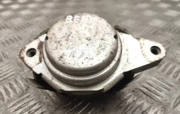 Bentley Flying Spur Gearbox mount 3D0399151AF