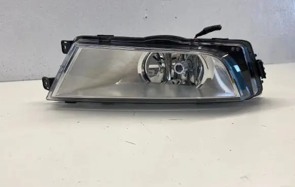 Skoda Octavia Mk3 (5E) Front fog light 5E0941700 7190100001