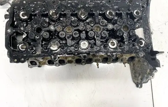 Land Rover Discovery Sport Engine head pbg4d36090ac pbg4d36090-ac