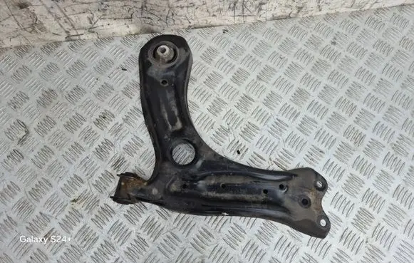 Skoda Rapid (NH) Front lower control arm/wishbone 6R0407151F