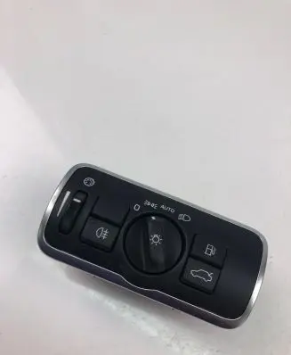 Volvo XC60 Light switch 31443839