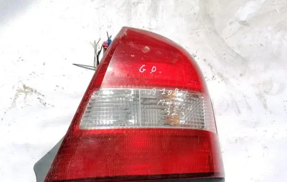 Mazda 323 Rear/tail lights
