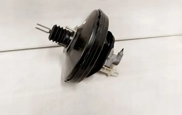 Opel Meriva B Brake booster 13257625