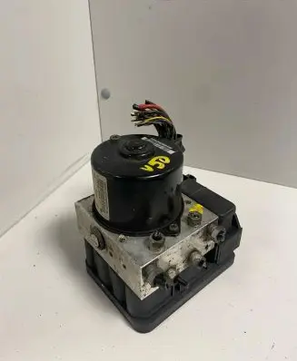 Volvo V50 ABS Pump 30794730AA 000001251F1 10096004293
