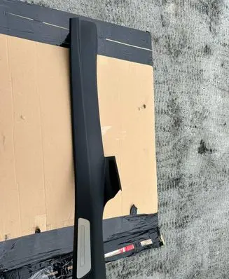 Audi A8 S8 D4 4H Rear sill trim cover 4H0864608