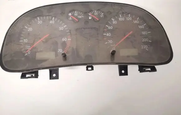 Volkswagen Golf IV Speedometer (instrument cluster) 1j0919860