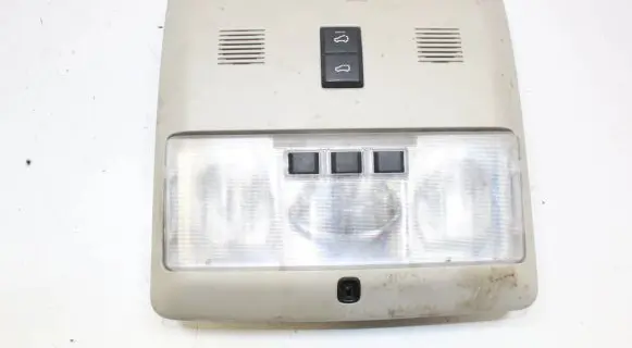 Land Rover Discovery 3 - LR3 Front seat light YUC500030PVJ