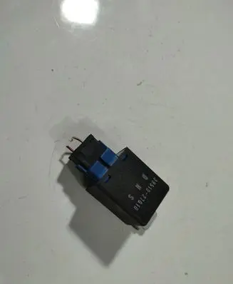 KIA Ceed Other relay 3951027010