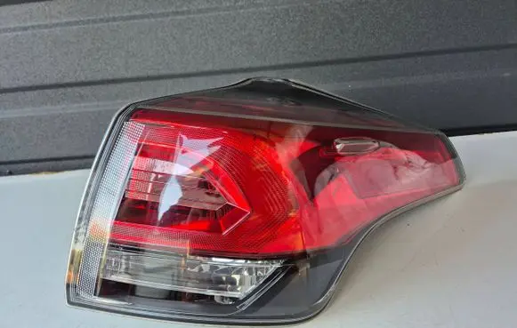 Toyota RAV 4 (XA40) Rear/tail lights 8155042201 A4Q2210001