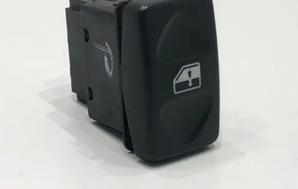 Land Rover Freelander Electric window control switch