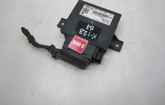 Volkswagen PASSAT B7 Power management control unit 3AA919041 8ES01045240 0152450895