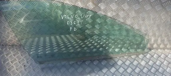 Volvo S40, V40 Front door window glass four-door