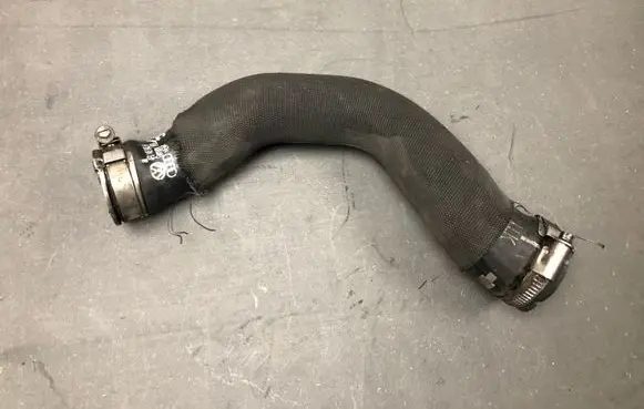 Audi A6 S6 C6 4F Intercooler hose/pipe 4F0145943H