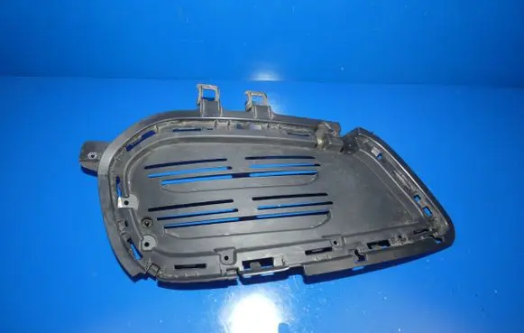 Mercedes-Benz GLA W156 X156 Front bumper lower grill A1568855322