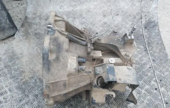 Mazda 2 Manual 5 speed gearbox 2n1r7002eb 2n1r-7f096-ab