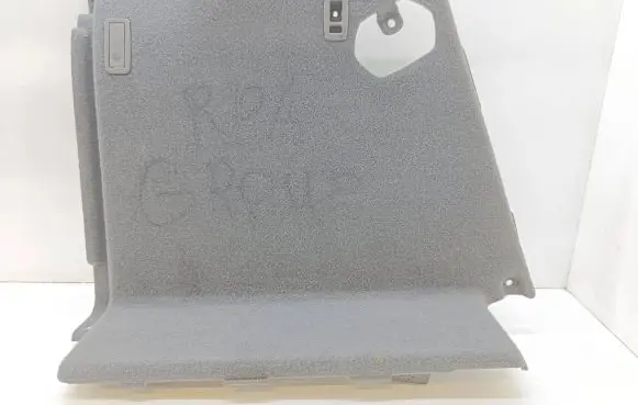 Trunk/boot side trim panel