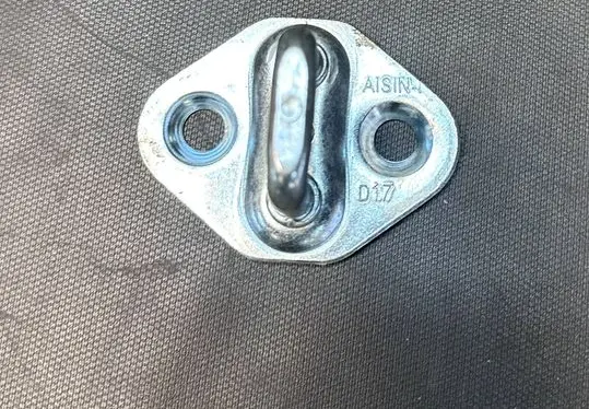 Toyota Hilux VIII Front door lock loop/hook striker 6941020110