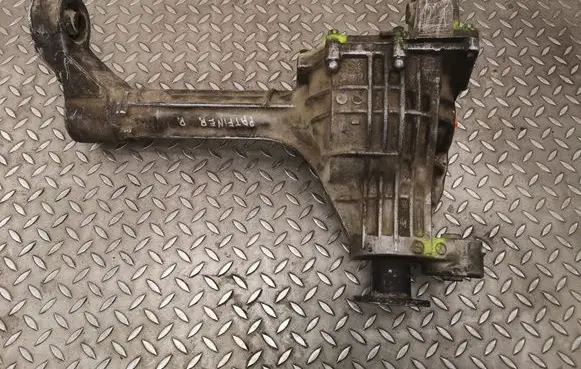 Nissan Pathfinder R51 Front differential