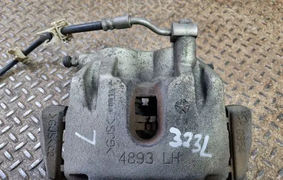 Jeep Grand Cherokee Front brake caliper