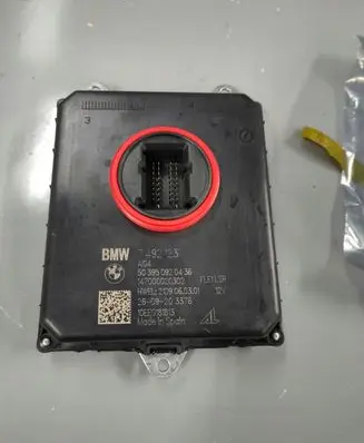 BMW 2 F45 LED ballast control module 7492123