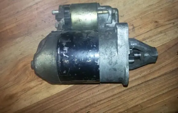 Mazda 323 Starter motor 2280003381