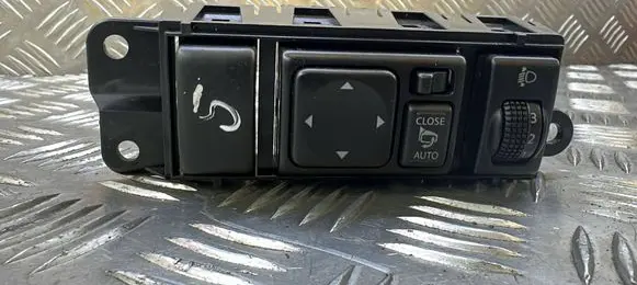 Nissan Juke I F15 Headlight level height control switch 25190BV80A