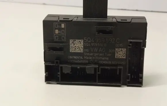 Volkswagen Golf VII Door control unit/module 5Q4959592C 5Q4959592B