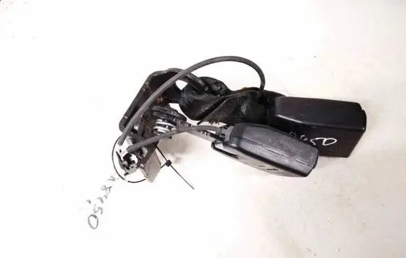 Renault Megane III Middle seatbelt buckle (rear) 