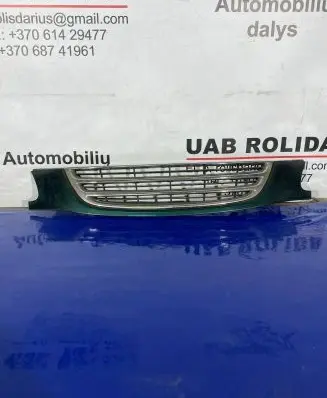 Toyota Avensis T220 Front grill 5311405010
