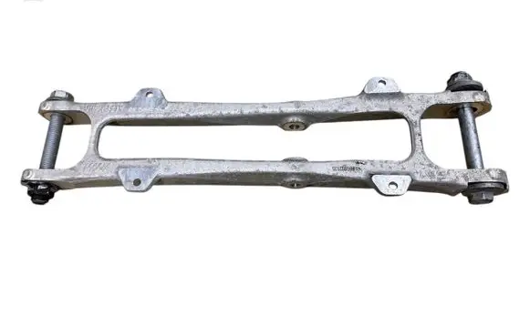 BMW M8 F93 Gran Coupe Rear control arm 8091698 33328091698