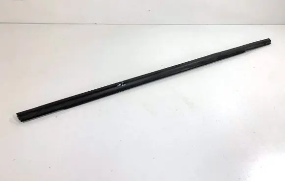 KIA Ceed Rear door glass trim molding 