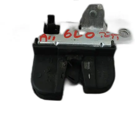 Seat Ibiza III (6L) Tailgate/trunk/boot lock/catch/latch 6L6827505A